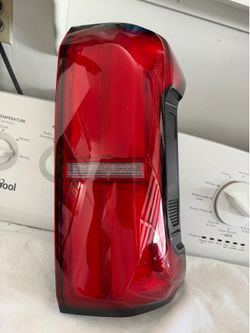 OEM Toyota Tacoma Tail Light Passenger side 2024-2026 4th Generation