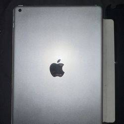 iPad 10th Gen 