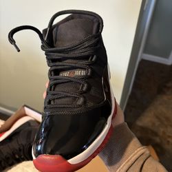 Air Jordan 11 Bred Size 9.5 Replacement Box Super Clean 