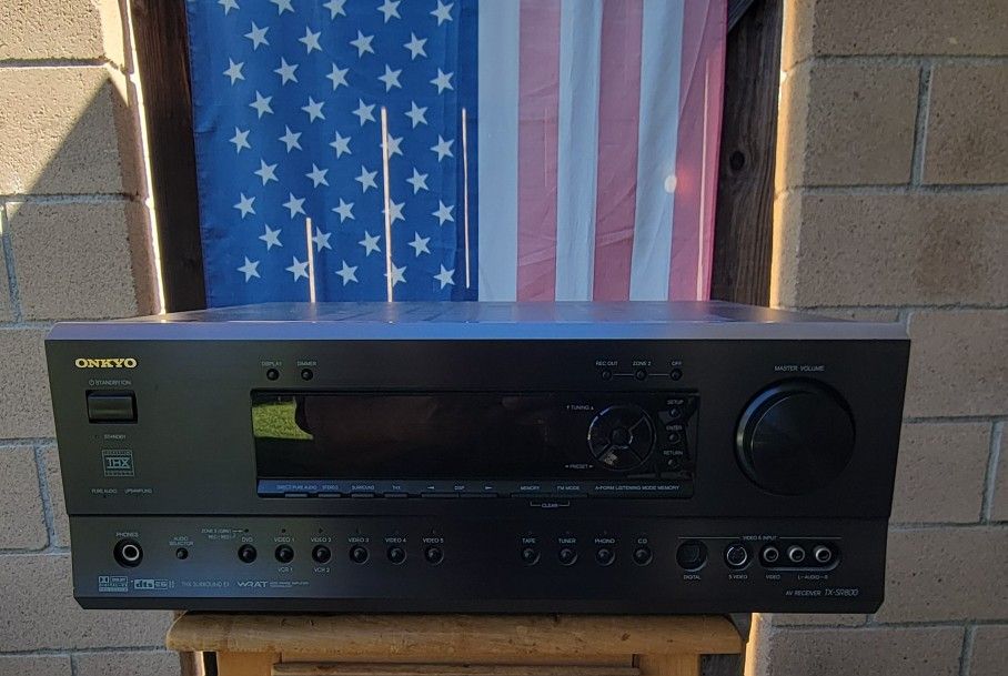 Onkyo Stereo receiver