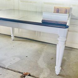 Farmhouse Table $90
