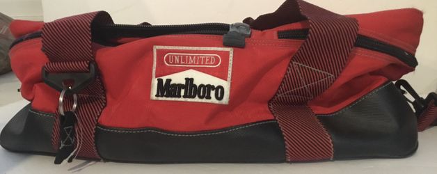 Marlboro Unlimited Soft Red Cooler. Two Compartments. Vintage 