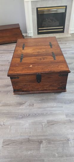 Large chest/coffee table