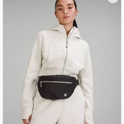 Lululemon City Adventurer Belt Bag 2.5L  Brand New