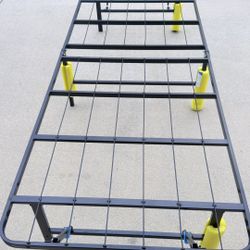 Selling Portable Twin Bed Frame 
