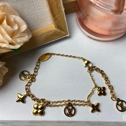 New Women Charm Bracelet