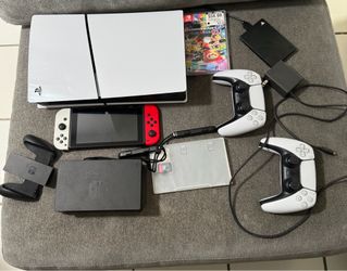 PS5 Disc Edition + Nintendo Switch Bundle – Great Condition 🎮  Selling my PS5 Disc Edition and Nintendo Switch bundle. Everything works perfectly and