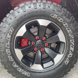 Have The Original Ram Rims 18in