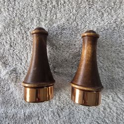 Mid Century Modern Pepper And Salt Shakers 