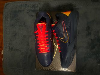 Caitlin Clark Kobe size 9