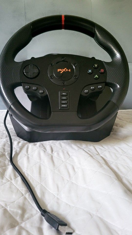 PXN V900 Gaming Racing Wheel (READ DESCRIPTION)