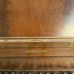 Free Baldwin Piano (Pick up Only)