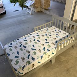Children's bed