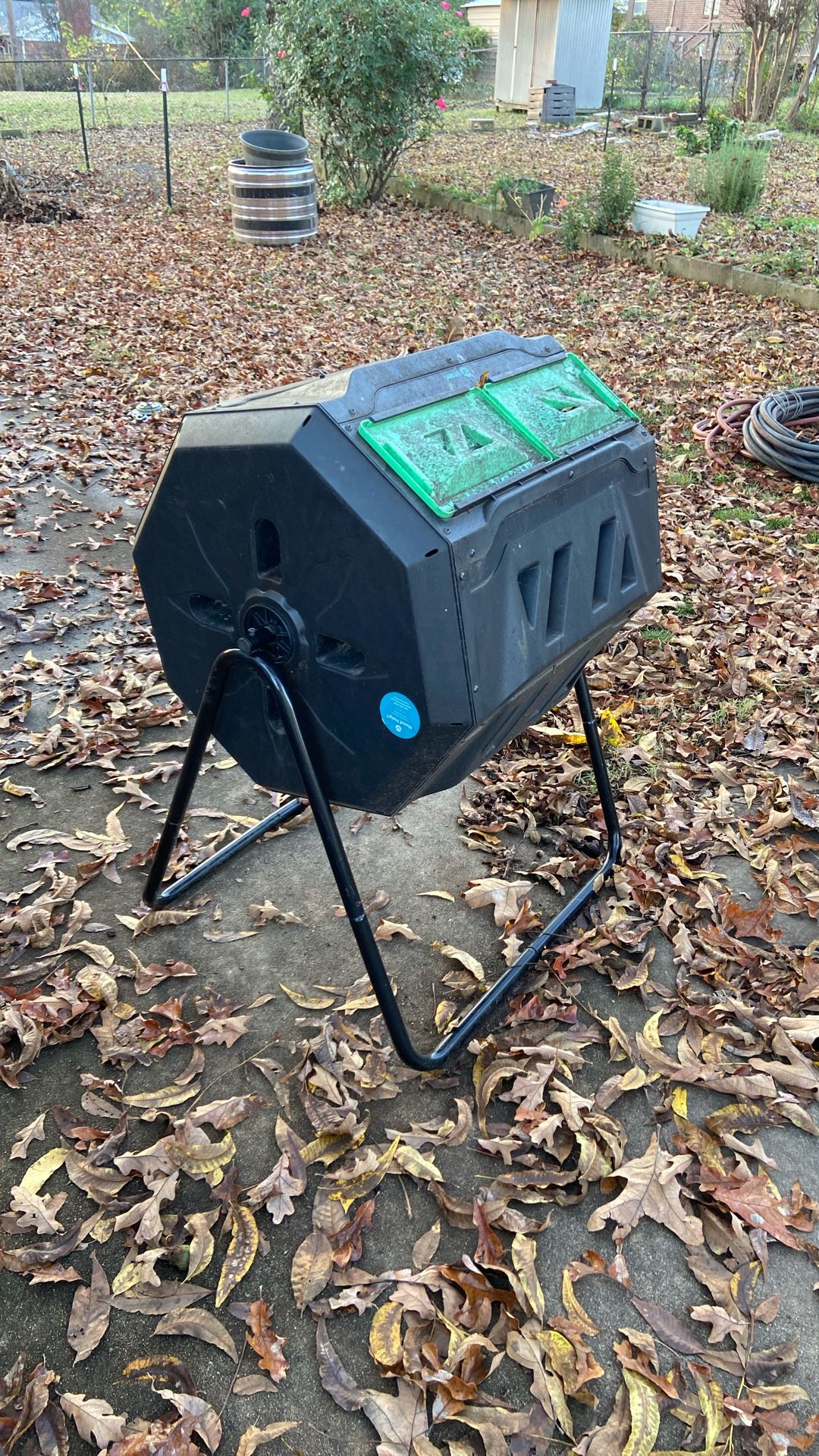 Composter, Tumbler, Vremi Brand. $15