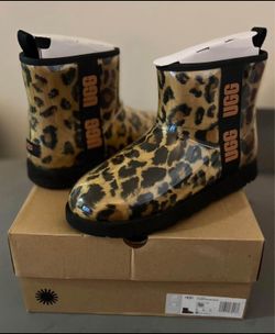UGG Classic Mini Panther Boots Size 10