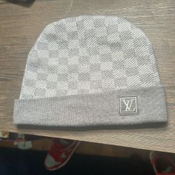 Lv Beanie