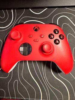 Xbox Wireless Controller - Pulse Red