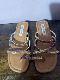 Sandalias