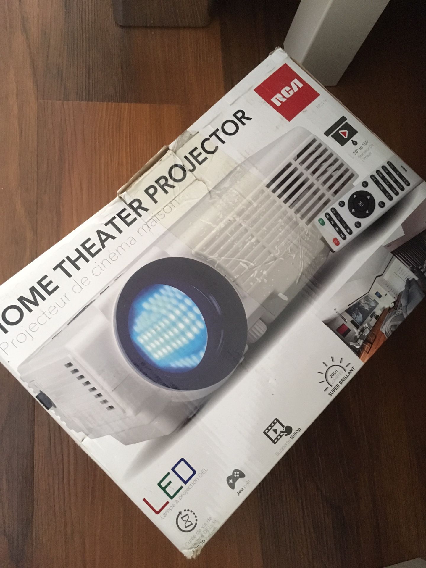 RCA home theather projector HDMI VGA Sd card