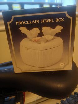 Porcelain Jewel Box