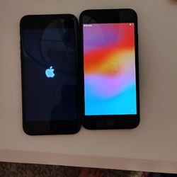 2 Unlocked iPhone SE 2nd Generation!!!! $80 Each 
