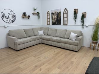 Living Spaces Cream Sectional Couch - Free Delivery