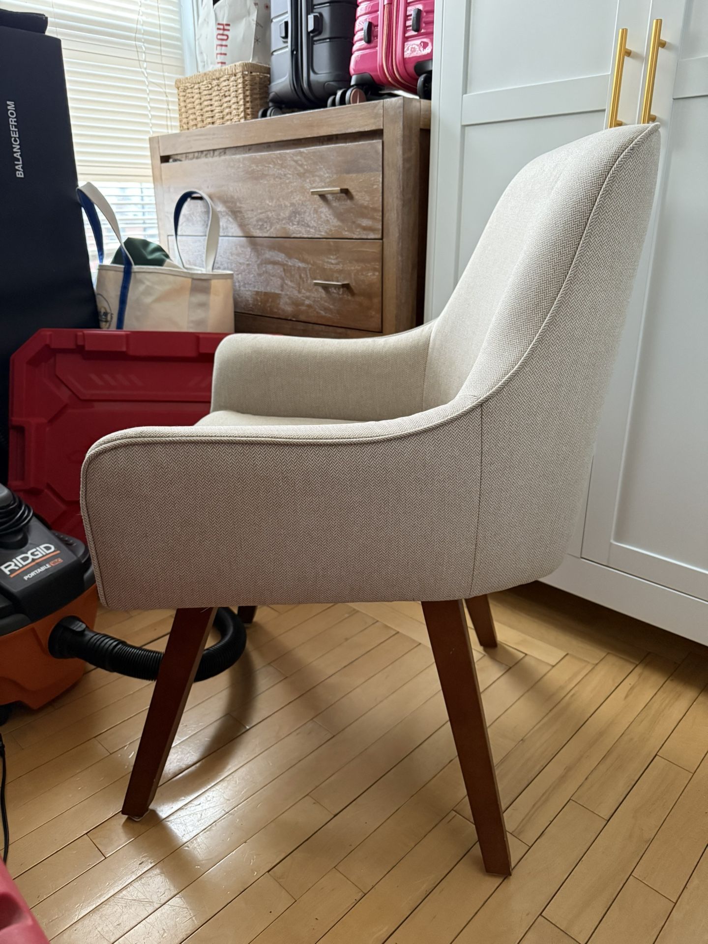 Crate And Barrel Swivel Desk Chair