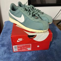 Nike Cortez 