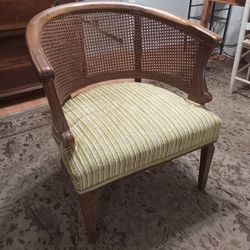 Mid Century Barrel Chair