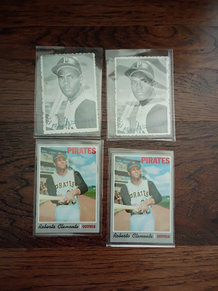 Vintage Roberto Clemente Baseball Cards