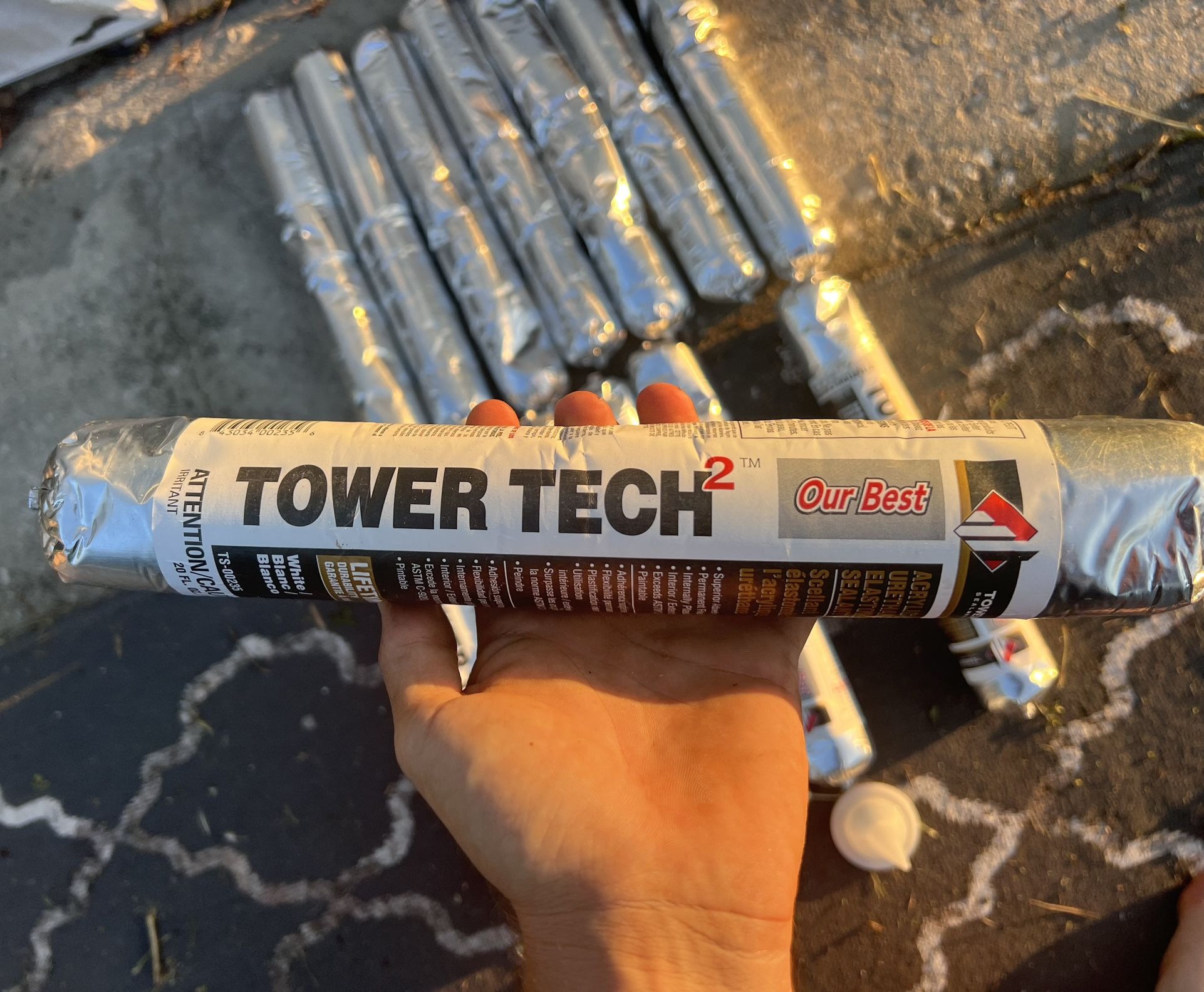 TowerTech2 White Caulk Sealant 14 Tubes
