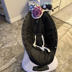 4moms mamaRoo Model #1037