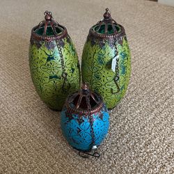 3 Lanterns 