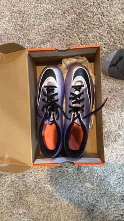 Purple Nike Mercural soccer cleats size 10.5