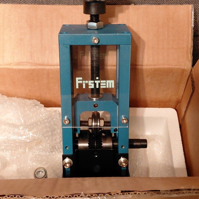 Wire Stripper Manual Machine