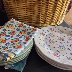 Complete Dinnerware Set