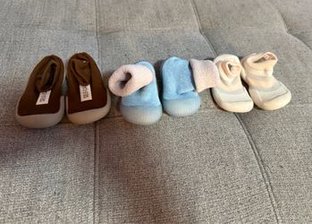 Baby first walker shoes 9-12m
