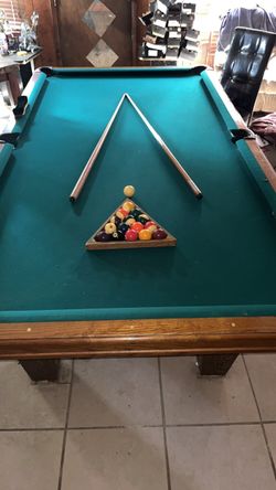 Pool table