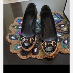 Gucci Women Shoes. Size 6.5