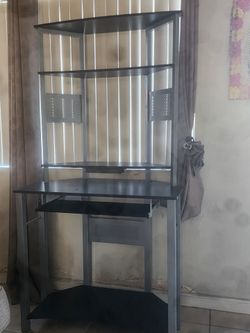 Computer desk + chair