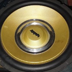 Infinity 12" Subwoofer sealed or ported 