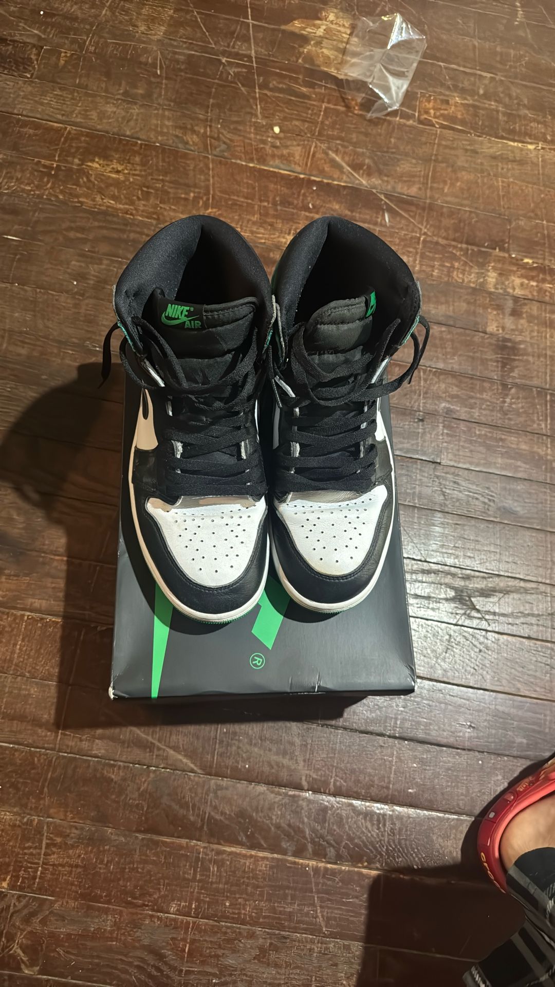 Jordan 1 Lucky Green 