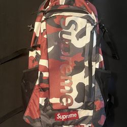 Supreme Backpack (SS21)