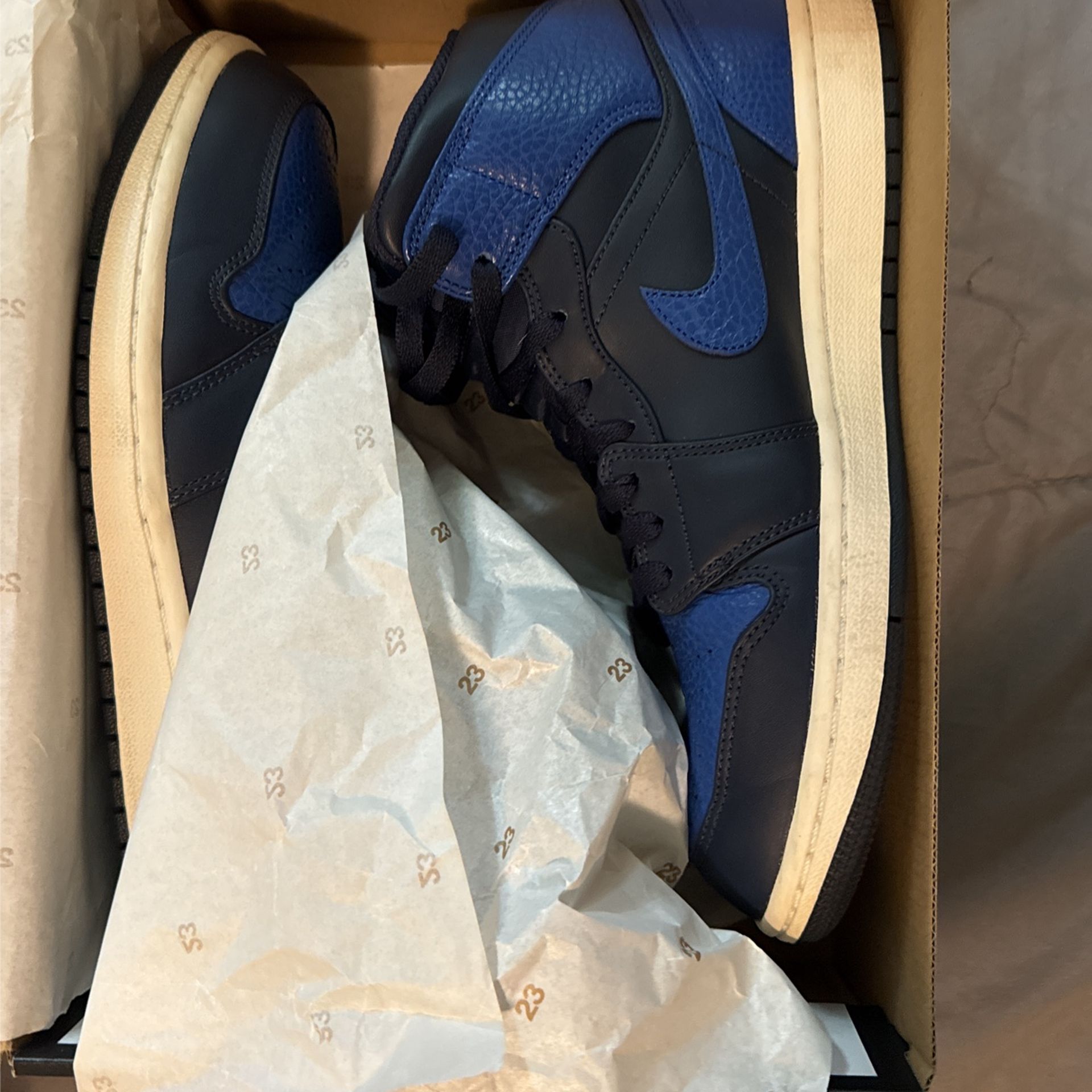 Jordan 1 mid obsidian game royal best sale