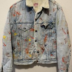 VTG 80s LEVIS  Made in USA Sherpa Lined Denim Trucker Jacket Custom Paint