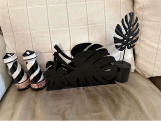 Monstera Leaf Napkin Holder, Decorative Leaf, and Lighthouse Salt and Pepper Shakers