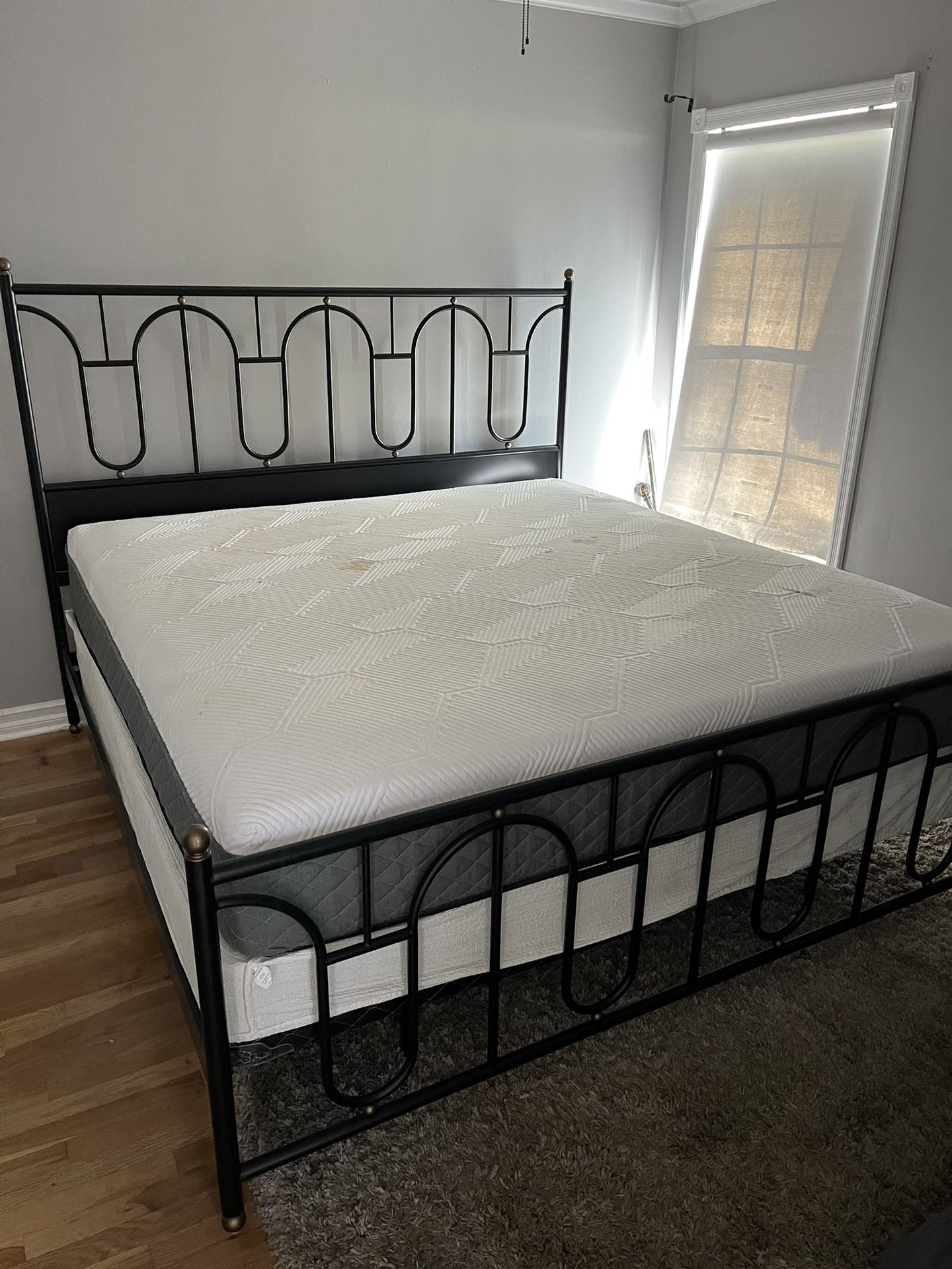 King Size Bed Frame And Box Springs