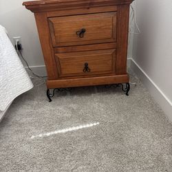 End table