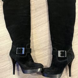 Black Guess Boots With Buckle 