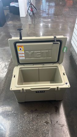 YETI Hard Cooler In Tan